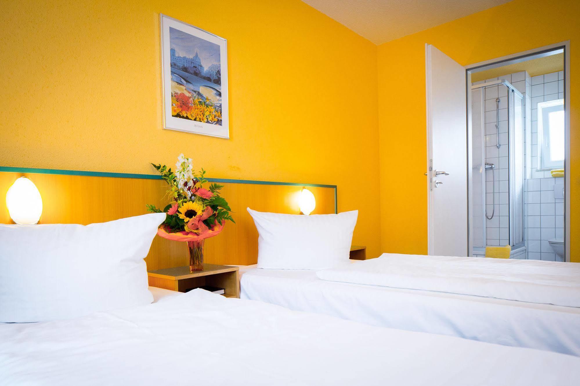 Apart Hotel Weimar 3* Weimar (Thuringia)